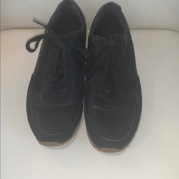 Atrex Sneakers - Picture 4 of 6